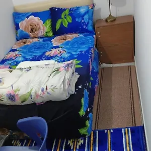Habitación en casa particular Comfydees, Abu Dabi
